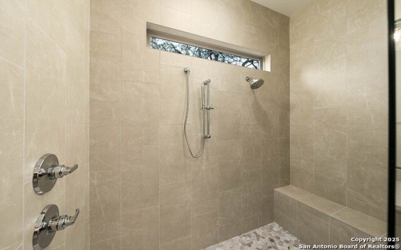 24351 Tres Arroyos, San Antonio, TX 78255, 4 Bedrooms Bedrooms, ,3 BathroomsBathrooms,Residential,For Sale,24351 Tres Arroyos,0,1917537