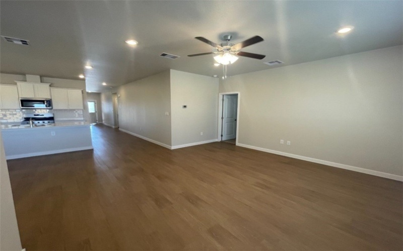1338 Remy's way, Corpus Christi, TX 78415, 4 Habitaciones Habitaciones , ,Residential,En Venta,1338 Remy's way,0,466735