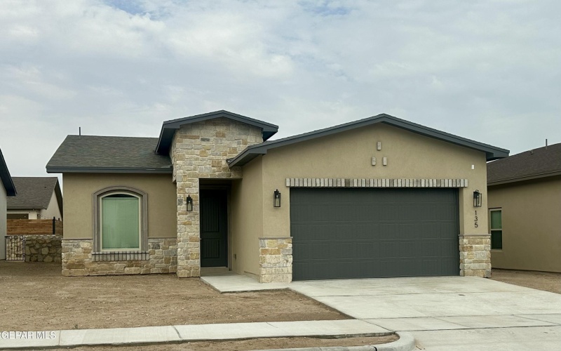 135 Bonnie Trail, Sunland Park, NM 88063, 4 Habitaciones Habitaciones , ,2 BañosBaños,Residential,En Venta,135 Bonnie Trail,0,932513