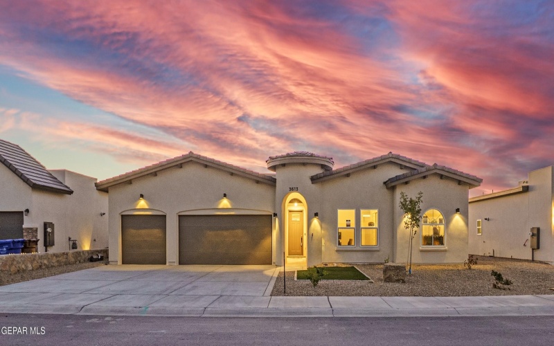 3613 SPRINGHAVEN Loop, Las Cruces, NM 88012, 4 Bedrooms Bedrooms, ,2 BathroomsBathrooms,Residential,For Sale,3613 SPRINGHAVEN Loop,0,932522