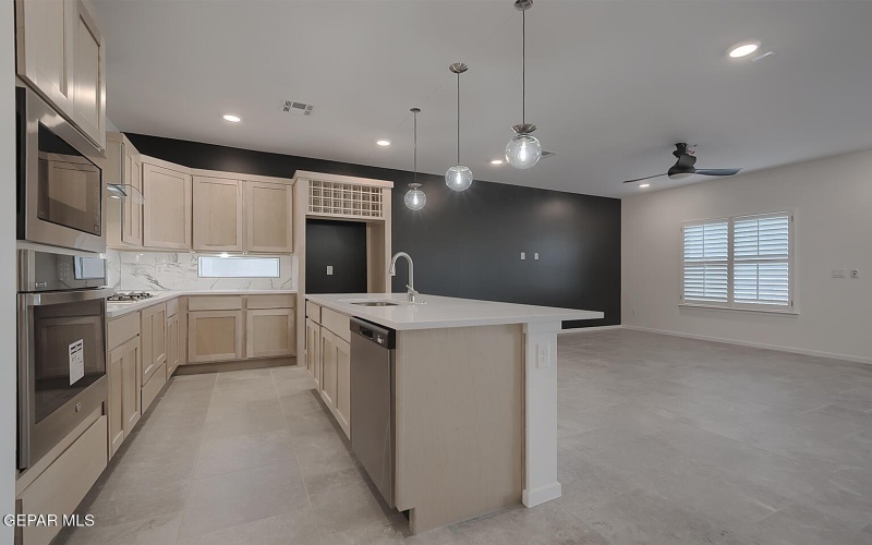 13745 Centro Vista Avenue, Horizon City, TX 79928, 4 Bedrooms Bedrooms, ,2 BathroomsBathrooms,Residential,For Sale,13745 Centro Vista Avenue,0,932525