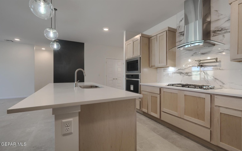 13745 Centro Vista Avenue, Horizon City, TX 79928, 4 Bedrooms Bedrooms, ,2 BathroomsBathrooms,Residential,For Sale,13745 Centro Vista Avenue,0,932525