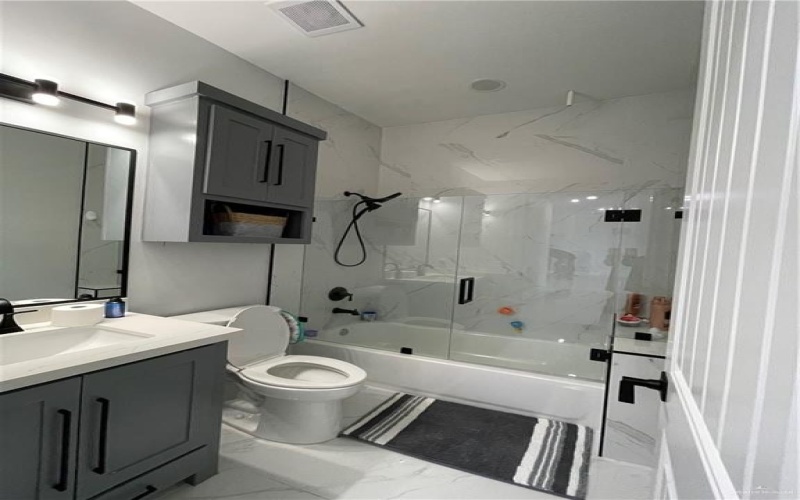 3308 E Kennedy Avenue, Alton, TX 78573, 4 Bedrooms Bedrooms, ,3 BathroomsBathrooms,Residential,For Sale,3308 E Kennedy Avenue,0,483887