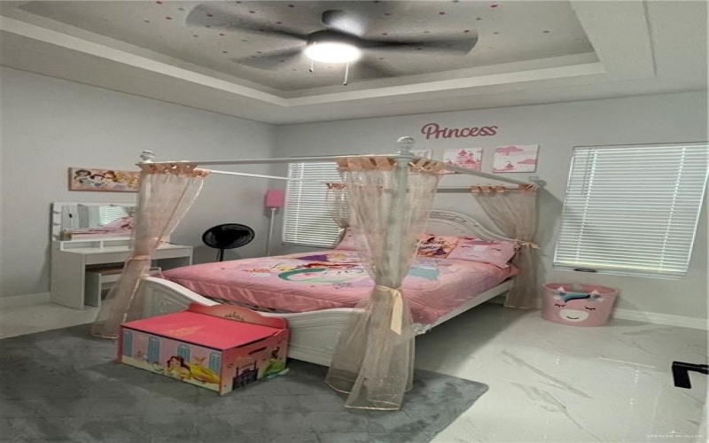 3308 E Kennedy Avenue, Alton, TX 78573, 4 Bedrooms Bedrooms, ,3 BathroomsBathrooms,Residential,For Sale,3308 E Kennedy Avenue,0,483887