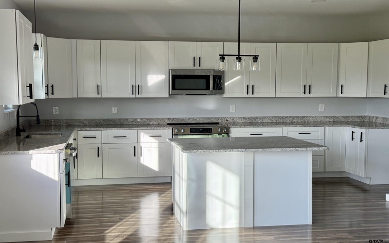 127 CR 1725, Mt Pleasant, TX 75455, 3 Bedrooms Bedrooms, ,2 BathroomsBathrooms,Residential,For Sale,127 CR 1725,0,25015651