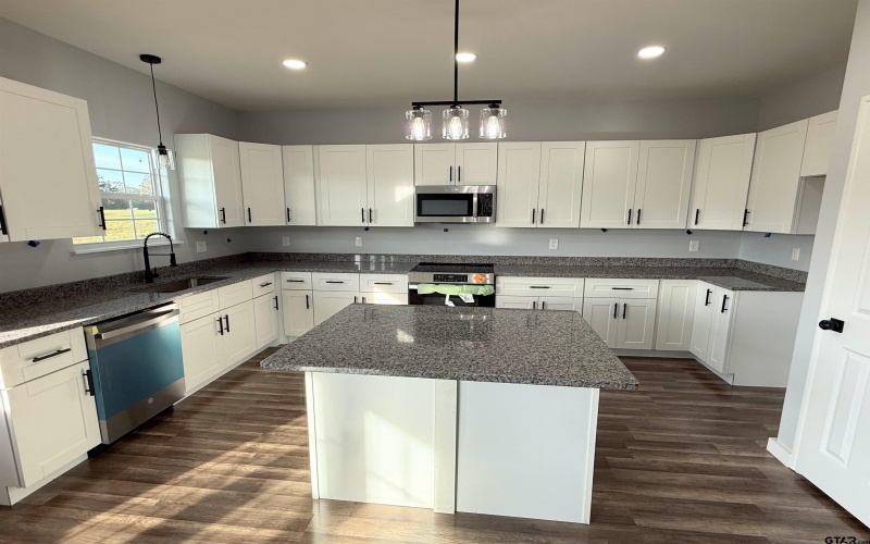 119 CR 1725, Mt Pleasant, TX 75455, 3 Bedrooms Bedrooms, ,2 BathroomsBathrooms,Residential,For Sale,119 CR 1725,0,25015655