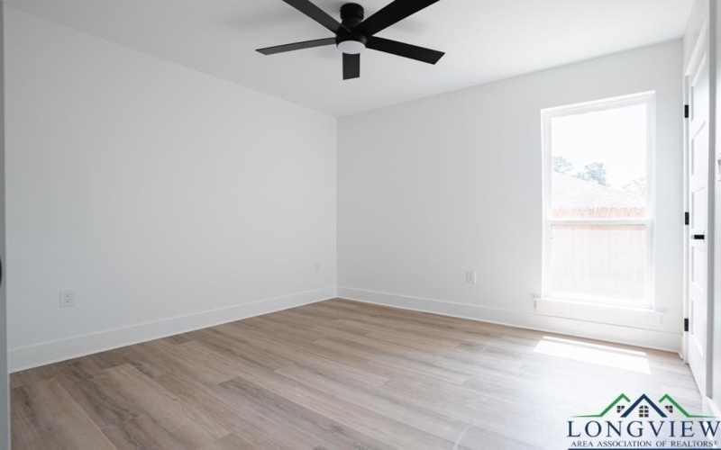 103a Cherie, Longview, TX 75604, 3 Bedrooms Bedrooms, ,2 BathroomsBathrooms,Residential,For Sale,103a Cherie,0,20257253