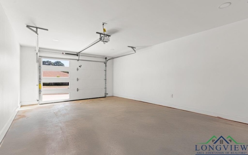 103a Cherie, Longview, TX 75604, 3 Bedrooms Bedrooms, ,2 BathroomsBathrooms,Residential,For Sale,103a Cherie,0,20257253
