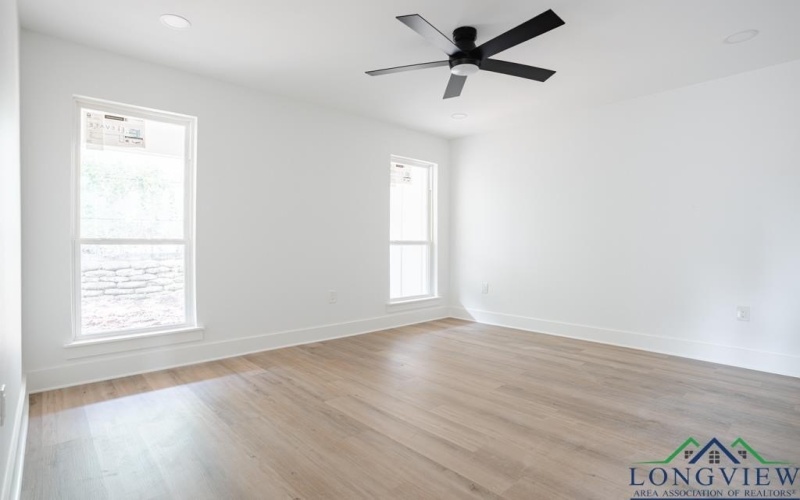 103a Cherie, Longview, TX 75604, 3 Bedrooms Bedrooms, ,2 BathroomsBathrooms,Residential,For Sale,103a Cherie,0,20257253