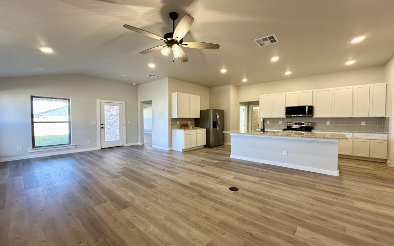 2208 134th Street, Lubbock, TX 79423, 4 Bedrooms Bedrooms, ,2 BathroomsBathrooms,Residential,For Sale,2208 134th Street,0,202562187