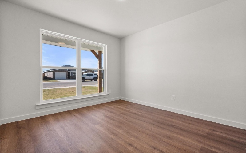 1612 N Clinton Avenue, Lubbock, TX 79416, 2 Bedrooms Bedrooms, ,2 BathroomsBathrooms,Residential,For Sale,1612 N Clinton Avenue,0,202562219