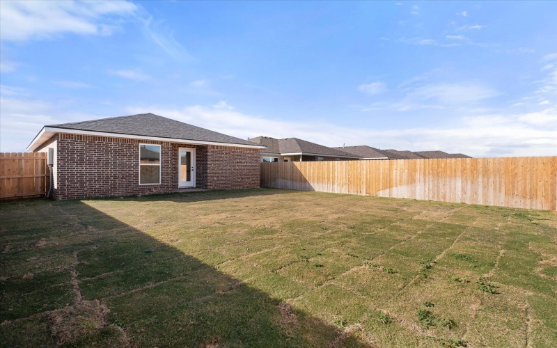 1612 N Clinton Avenue, Lubbock, TX 79416, 2 Bedrooms Bedrooms, ,2 BathroomsBathrooms,Residential,For Sale,1612 N Clinton Avenue,0,202562219