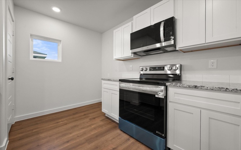 1612 N Clinton Avenue, Lubbock, TX 79416, 2 Bedrooms Bedrooms, ,2 BathroomsBathrooms,Residential,For Sale,1612 N Clinton Avenue,0,202562219