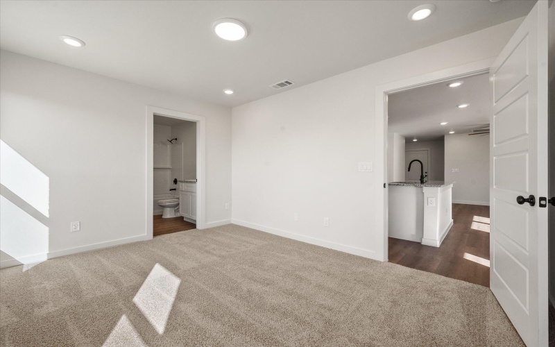 1607 N Clinton Avenue, Lubbock, TX 79416, 3 Bedrooms Bedrooms, ,2 BathroomsBathrooms,Residential,For Sale,1607 N Clinton Avenue,0,202562222