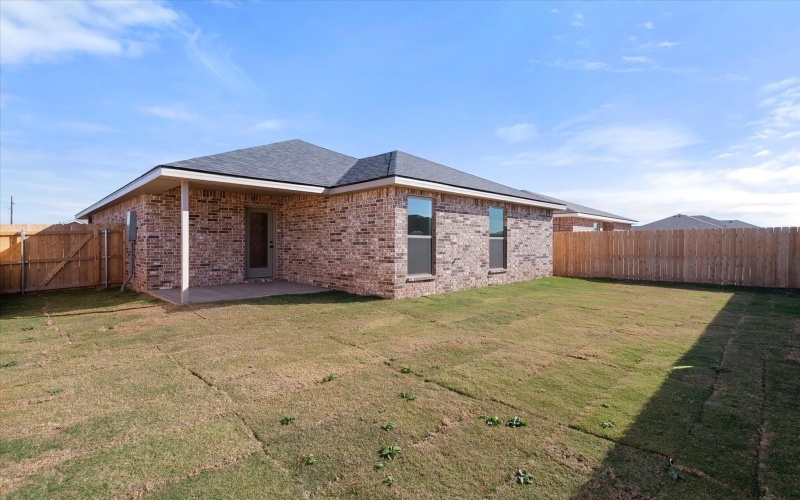 1605 N Clinton Avenue, Lubbock, TX 79416, 3 Bedrooms Bedrooms, ,2 BathroomsBathrooms,Residential,For Sale,1605 N Clinton Avenue,0,202562223