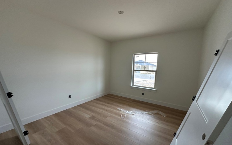 3137 Maplewood Dr, San Angelo, TX 76904, 4 Habitaciones Habitaciones , ,2 BañosBaños,Residential,En Venta,3137 Maplewood Dr,0,129500