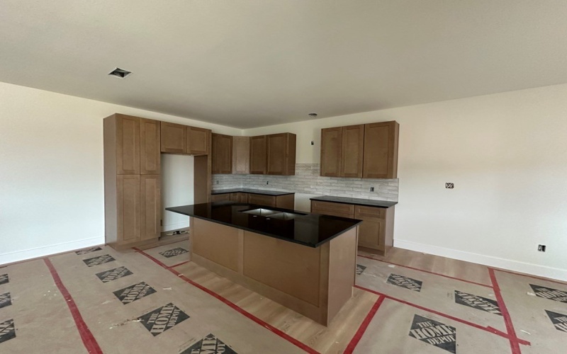 3137 Maplewood Dr, San Angelo, TX 76904, 4 Habitaciones Habitaciones , ,2 BañosBaños,Residential,En Venta,3137 Maplewood Dr,0,129500