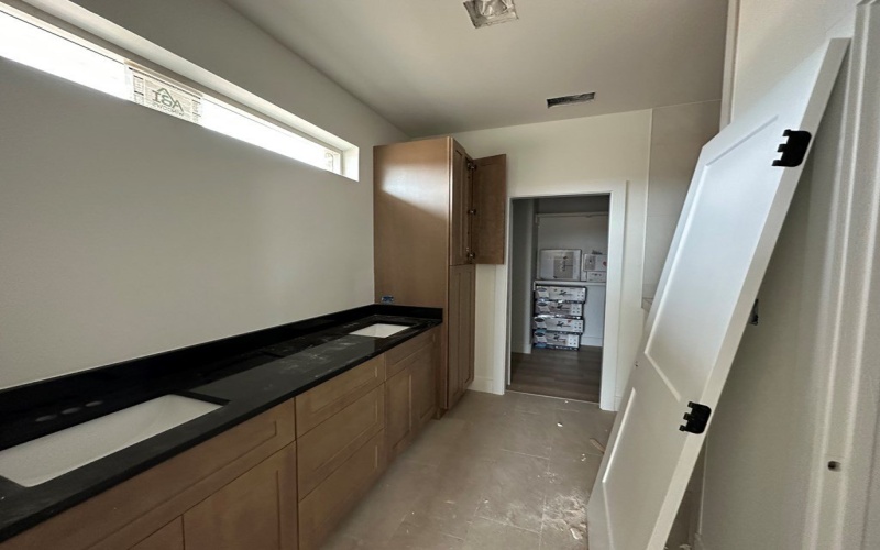 3137 Maplewood Dr, San Angelo, TX 76904, 4 Habitaciones Habitaciones , ,2 BañosBaños,Residential,En Venta,3137 Maplewood Dr,0,129500