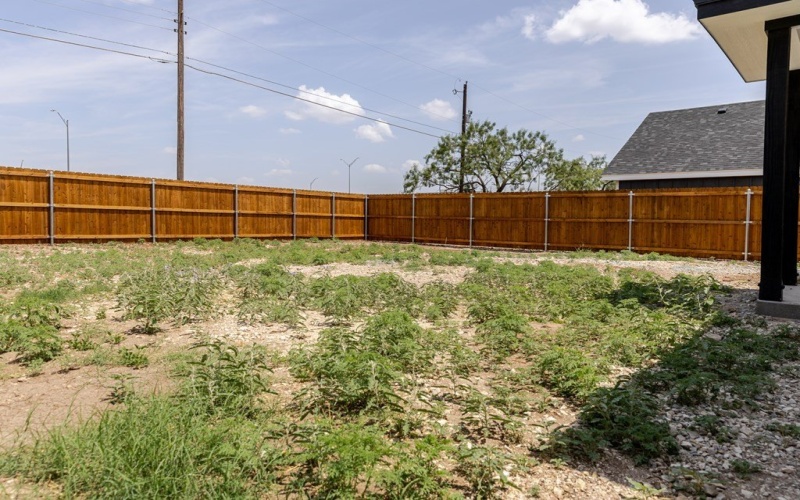 1802 Ellis St, San Angelo, TX 76905, 2 Bedrooms Bedrooms, ,1 BathroomBathrooms,Residential,For Sale,1802 Ellis St,0,129506