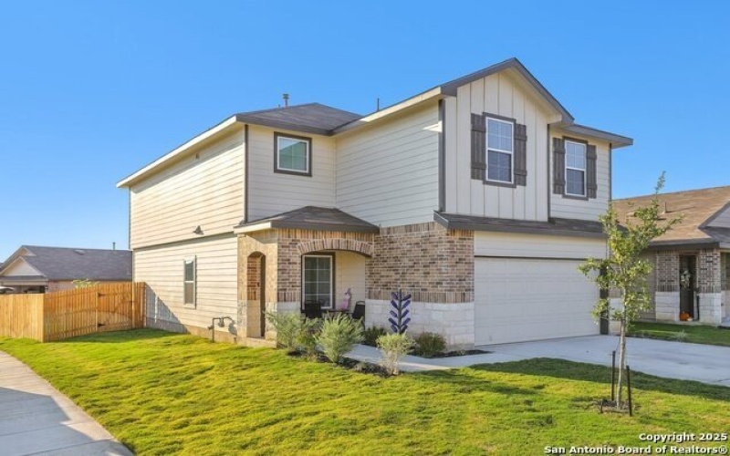 116 Middle Green, Floresville, TX 78114, 4 Bedrooms Bedrooms, ,2 BathroomsBathrooms,Residential,For Sale,116 Middle Green,0,1917764