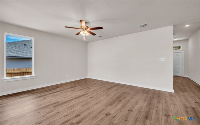 262 Wind Ridge Drive, Copperas Cove, TX 76522, 3 Bedrooms Bedrooms, ,2 BathroomsBathrooms,Residential,For Sale,262 Wind Ridge Drive,0,559077