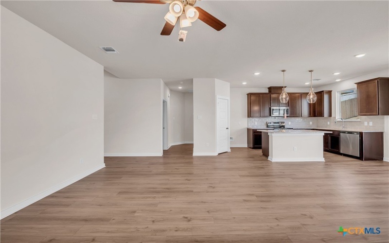 262 Wind Ridge Drive, Copperas Cove, TX 76522, 3 Bedrooms Bedrooms, ,2 BathroomsBathrooms,Residential,For Sale,262 Wind Ridge Drive,0,559077