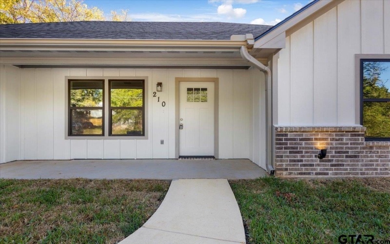 210 Cross St, Bullard, TX 75757, 3 Habitaciones Habitaciones , ,2 BañosBaños,Residential,En Venta,210 Cross St,0,25015667