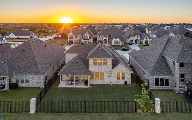 1714 Gem Drive, Rockwall, TX 75087, 4 Habitaciones Habitaciones , ,3 BañosBaños,Residential,En Venta,1714 Gem Drive,0,21088871