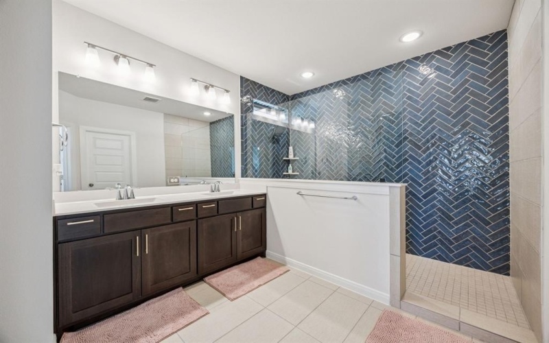 3123 Cliff Swallow Lane, Arlington, TX 76005, 4 Habitaciones Habitaciones , ,3 BañosBaños,Residential,En Venta,3123 Cliff Swallow Lane,0,21090249