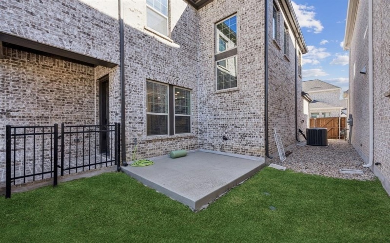 3123 Cliff Swallow Lane, Arlington, TX 76005, 4 Habitaciones Habitaciones , ,3 BañosBaños,Residential,En Venta,3123 Cliff Swallow Lane,0,21090249