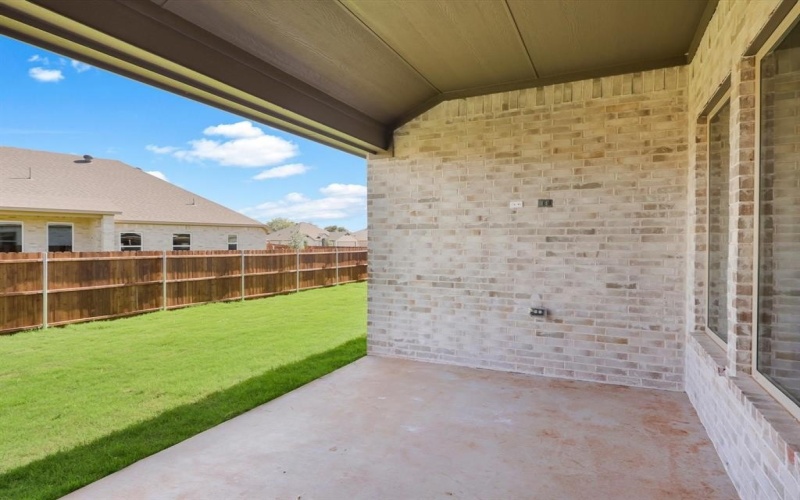 724 Raylan Street, Springtown, TX 76082, 3 Bedrooms Bedrooms, ,2 BathroomsBathrooms,Residential,For Sale,724 Raylan Street,0,21091407