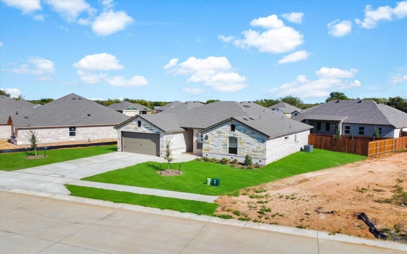 724 Raylan Street, Springtown, TX 76082, 3 Bedrooms Bedrooms, ,2 BathroomsBathrooms,Residential,For Sale,724 Raylan Street,0,21091407