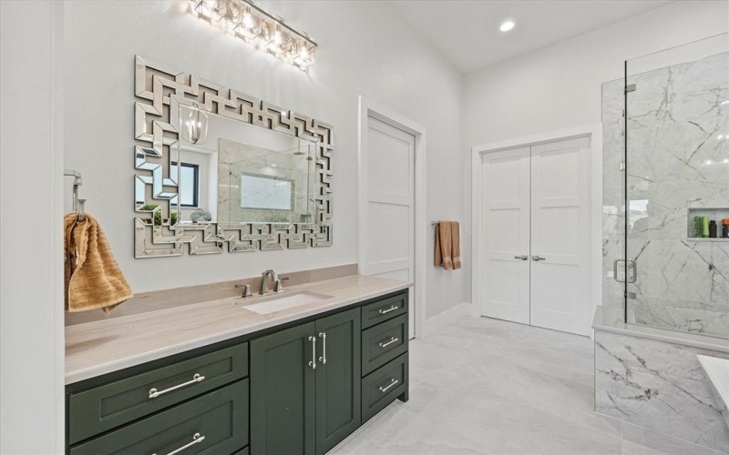 9 Meadowlake Drive, Heath, TX 75032, 5 Habitaciones Habitaciones , ,6 BañosBaños,Residential,En Venta,9 Meadowlake Drive,0,21093202