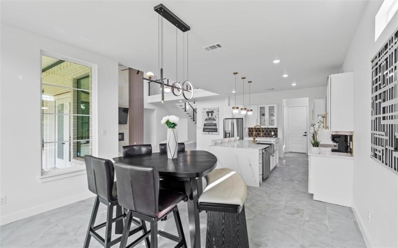3620 Quail Lane, Arlington, TX 76016, 4 Bedrooms Bedrooms, ,5 BathroomsBathrooms,Residential,For Sale,3620 Quail Lane,0,21093882