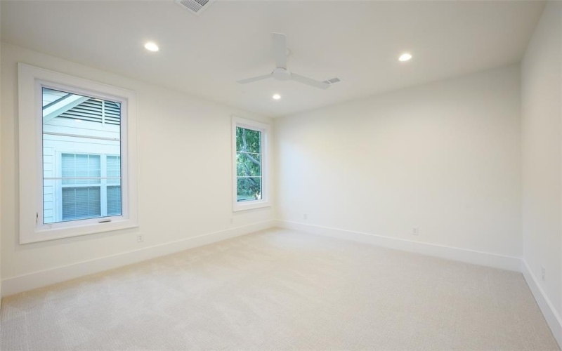 5939 Marquita Avenue, Dallas, TX 75206, 4 Bedrooms Bedrooms, ,5 BathroomsBathrooms,Residential,For Sale,5939 Marquita Avenue,0,21094734