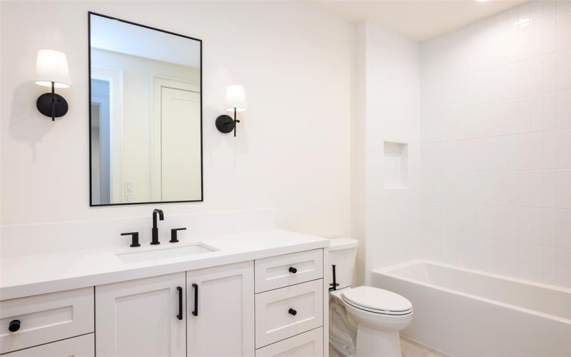 5939 Marquita Avenue, Dallas, TX 75206, 4 Bedrooms Bedrooms, ,5 BathroomsBathrooms,Residential,For Sale,5939 Marquita Avenue,0,21094734