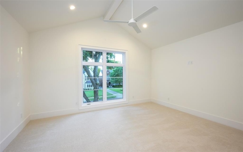 5939 Marquita Avenue, Dallas, TX 75206, 4 Bedrooms Bedrooms, ,5 BathroomsBathrooms,Residential,For Sale,5939 Marquita Avenue,0,21094734