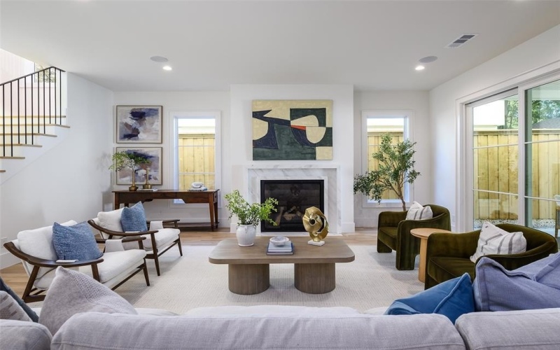 5939 Marquita Avenue, Dallas, TX 75206, 4 Bedrooms Bedrooms, ,5 BathroomsBathrooms,Residential,For Sale,5939 Marquita Avenue,0,21094734