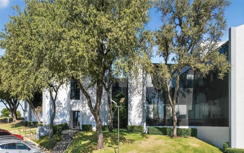 4320 N Belt Line Road #A100, Irving, TX 75038, ,Commercial Sale,For Sale,4320 N Belt Line Road,0,21094940