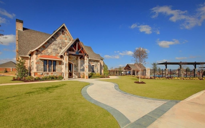 1709 Tintagel Road, Fort Worth, TX 76052, 4 Bedrooms Bedrooms, ,3 BathroomsBathrooms,Residential,For Sale,1709 Tintagel Road,0,21094952