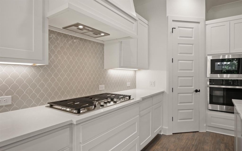 203 Kingfisher Lane, Aledo, TX 76008, 4 Bedrooms Bedrooms, ,3 BathroomsBathrooms,Residential,For Sale,203 Kingfisher Lane,0,21094964