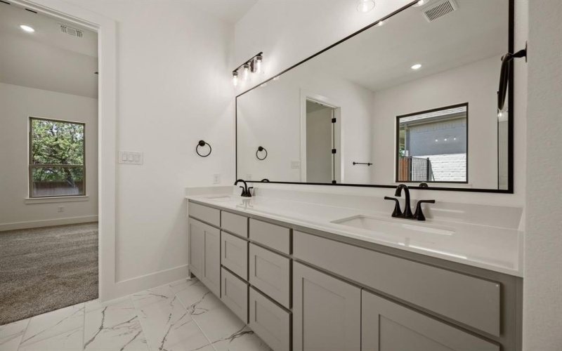 203 Kingfisher Lane, Aledo, TX 76008, 4 Bedrooms Bedrooms, ,3 BathroomsBathrooms,Residential,For Sale,203 Kingfisher Lane,0,21094964