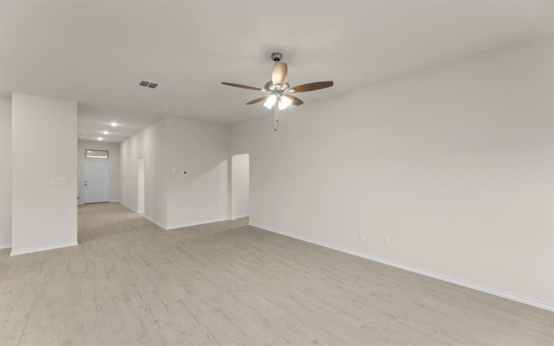 1903 Seminole Drive, Cleburne, TX 76033, 3 Habitaciones Habitaciones , ,2 BañosBaños,Residential,En Venta,1903 Seminole Drive,0,21095156