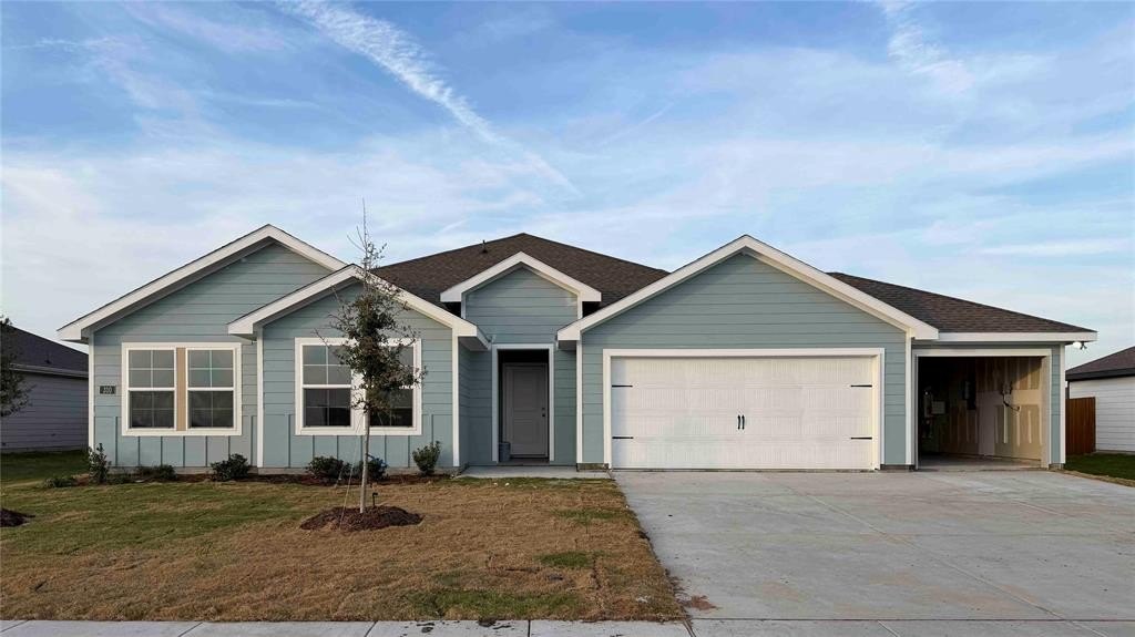 310 American Elm Drive, Josephine, TX 75173, 4 Habitaciones Habitaciones , ,2 BañosBaños,Residential,En Venta,310 American Elm Drive,0,21094274