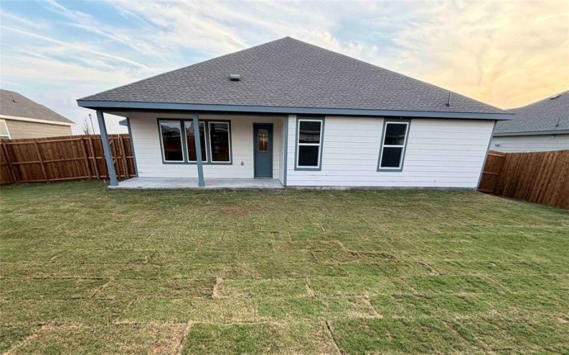 402 American Elm Drive, Josephine, TX 75173, 4 Habitaciones Habitaciones , ,2 BañosBaños,Residential,En Venta,402 American Elm Drive,0,21094275