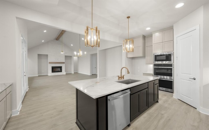 151 Talpin Lane, Maypearl, TX 76064, 4 Bedrooms Bedrooms, ,3 BathroomsBathrooms,Residential,For Sale,151 Talpin Lane,0,21094474