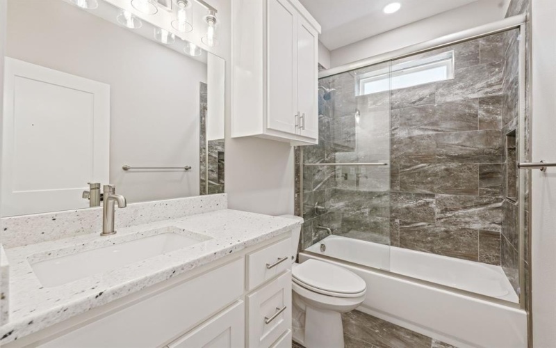 310 E Clifton Street, Stephenville, TX 76401, 2 Habitaciones Habitaciones , ,2 BañosBaños,Residential,En Venta,310 E Clifton Street,0,21094491
