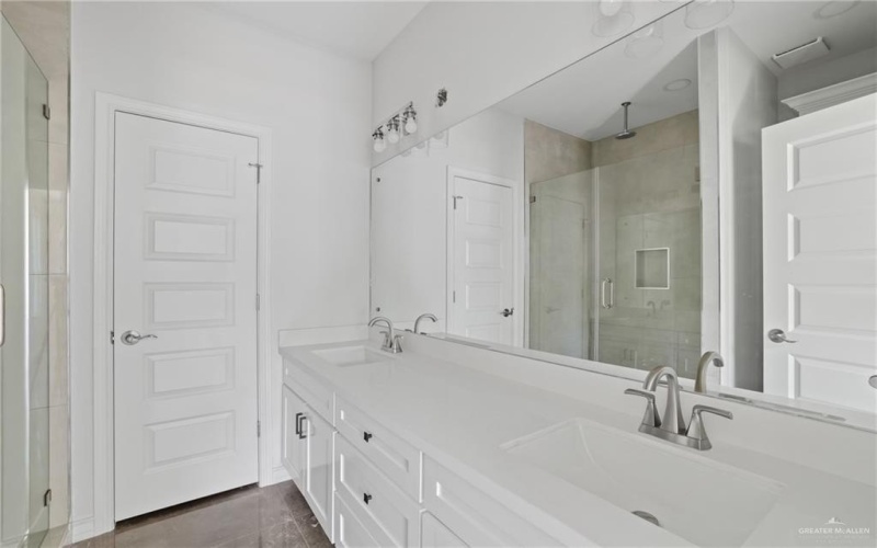 1003 Short Road, San Juan, TX 78589, 3 Bedrooms Bedrooms, ,2 BathroomsBathrooms,Residential,For Sale,1003 Short Road,468059