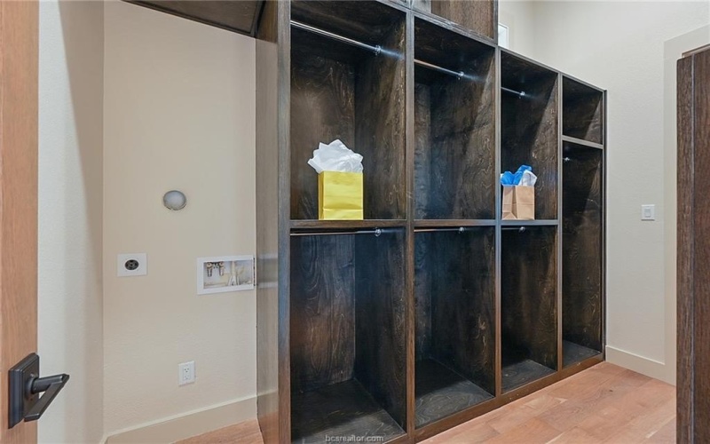 2317 Storyteller, College Station, TX 77845, 5 Bedrooms Bedrooms, ,7 BathroomsBathrooms,Residential,For Sale,2317 Storyteller,0,25011135