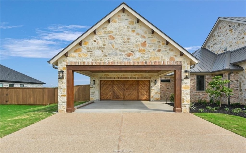 2317 Storyteller, College Station, TX 77845, 5 Bedrooms Bedrooms, ,7 BathroomsBathrooms,Residential,For Sale,2317 Storyteller,0,25011135